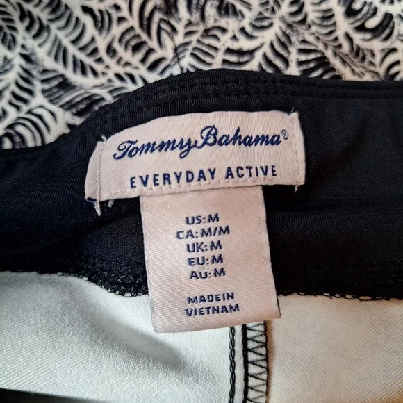 TOMMY BAHAMA Everyday Active All-Over Leaf Print Pant Sz M Pull-On Stretch EUC! - Picture 7 of 10